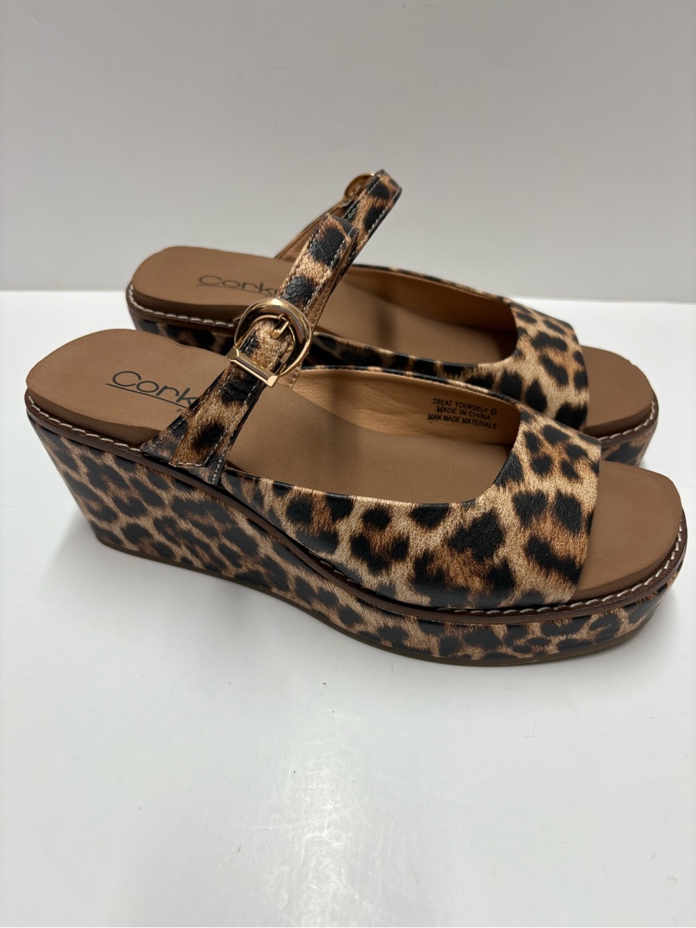 Corkys Animal Print Wedge Slip On Sandals Sz 6 NWOT